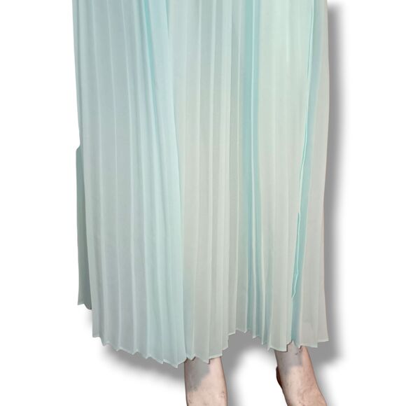 Victorias Secret Chiffon Pleated Maxi Skirt-Size 2-Mint Green-Partially Lined - Picture 3 of 8